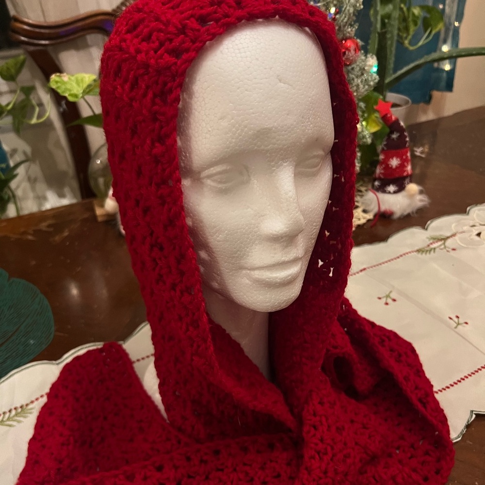 Handmade hooded scarf
